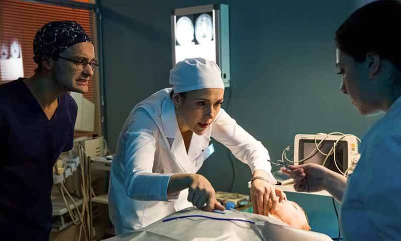 Дата выхода серий в России на Первом канале нового 2 сезона Спросите медсестру